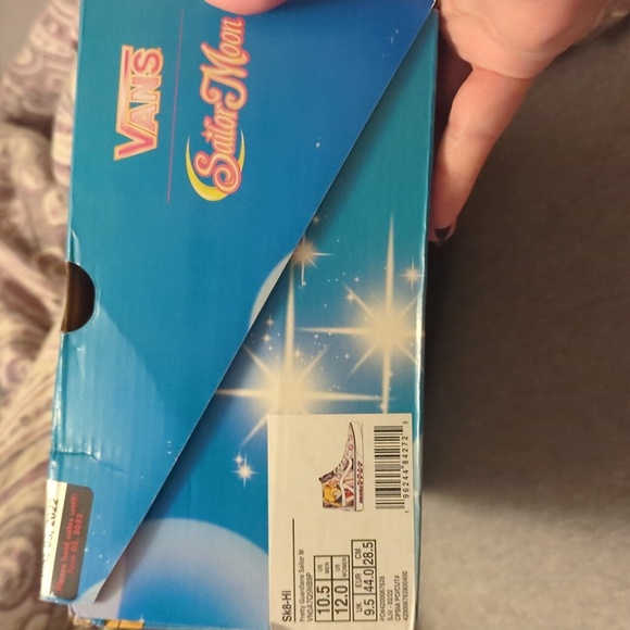 Sailor Moon Vans - Picture 1 of 4